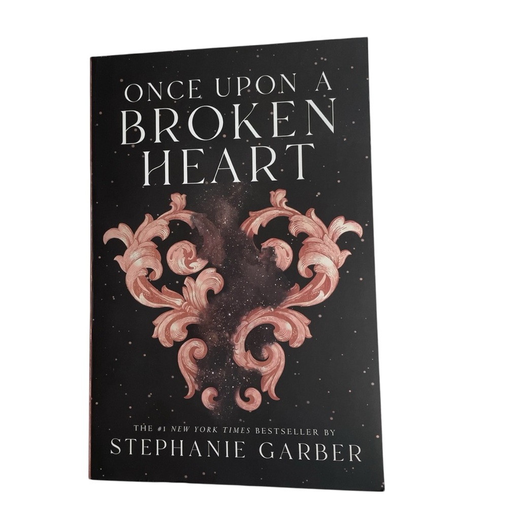 Once Upon a Broken Heart paper back book by Stephanie Garber